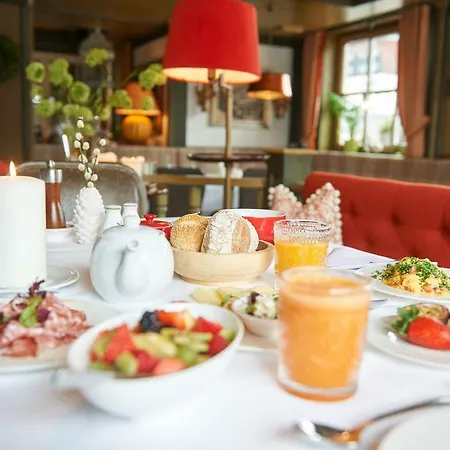 Hotel Boutique-hotel Schmelzhof 4*