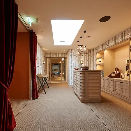 Hotel Boutique-hotel Schmelzhof 4*